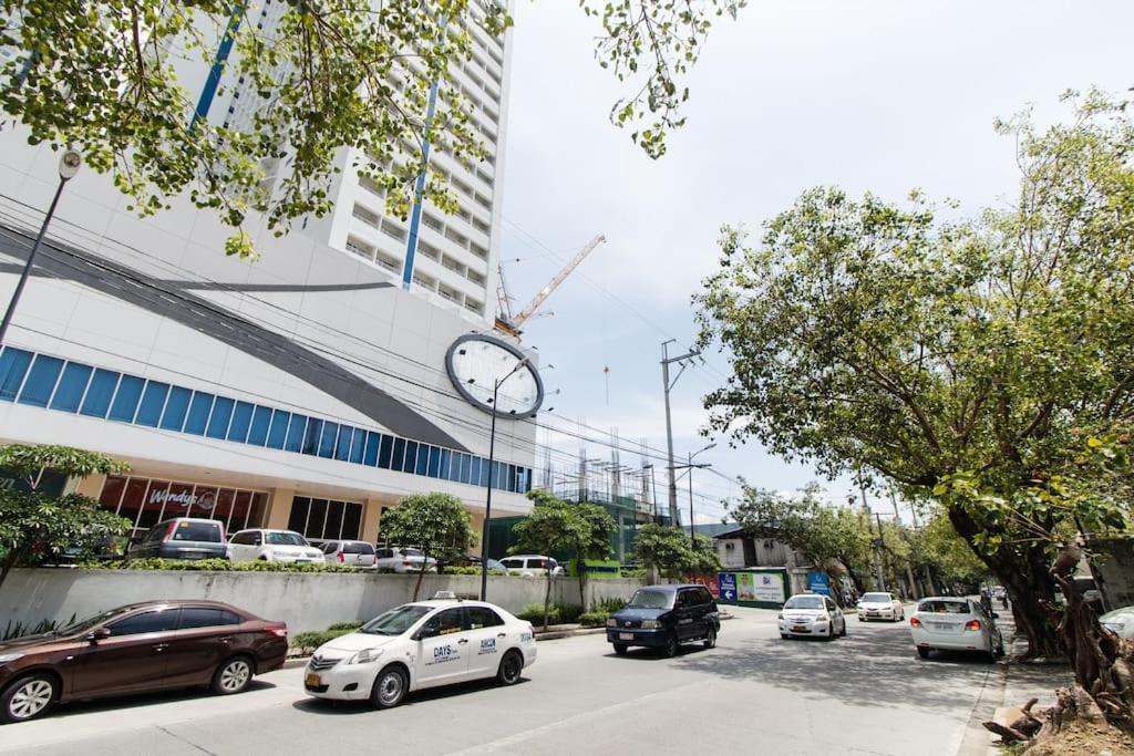 Condotel @JAZZ Residences Manila Exterior foto